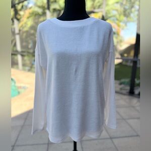 Promesa Cream Sweater with open back